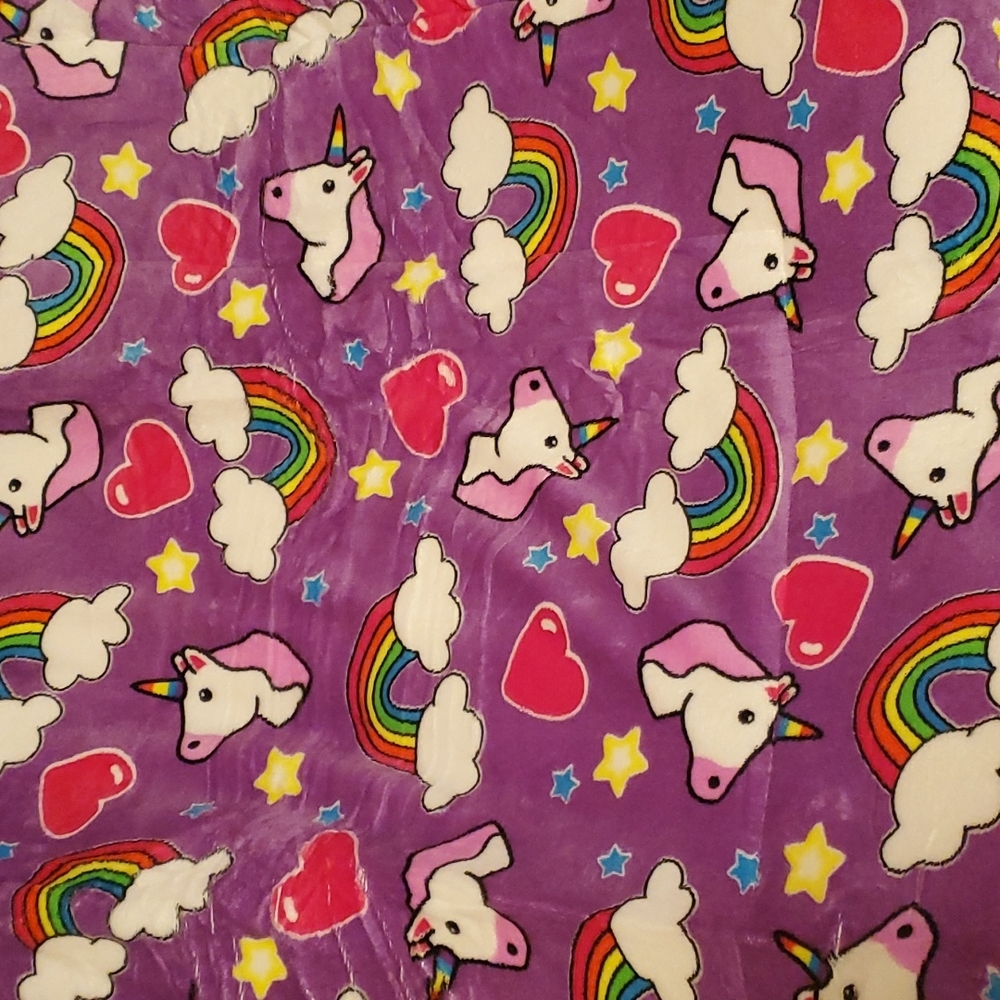 Soft Borrego Throw Blanket Unicorn Purple 100% polyester baby toddler